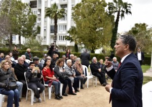 Bakan Uysal Oyak Sitesi Sakinleriyle Bulutu